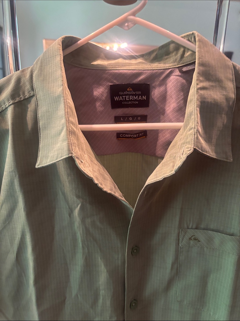 Quiksilver Men’s Sage Green Short sleeve Button-Up Shirt